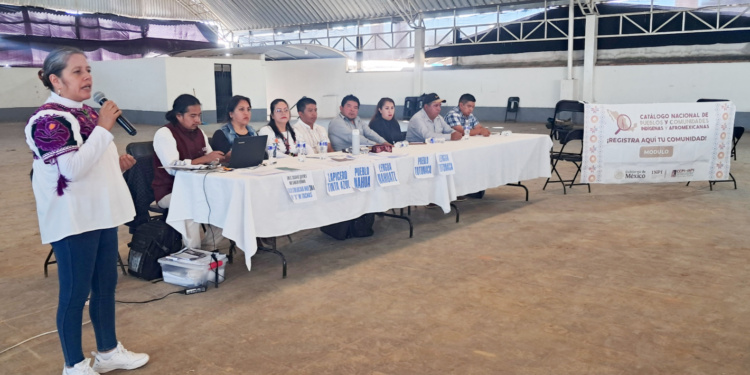 Ayuntamiento de Xiutetelco fortalece identidad cultural al coordinar reunión con el INPI para proceso de inscripción de comunidades indígenas